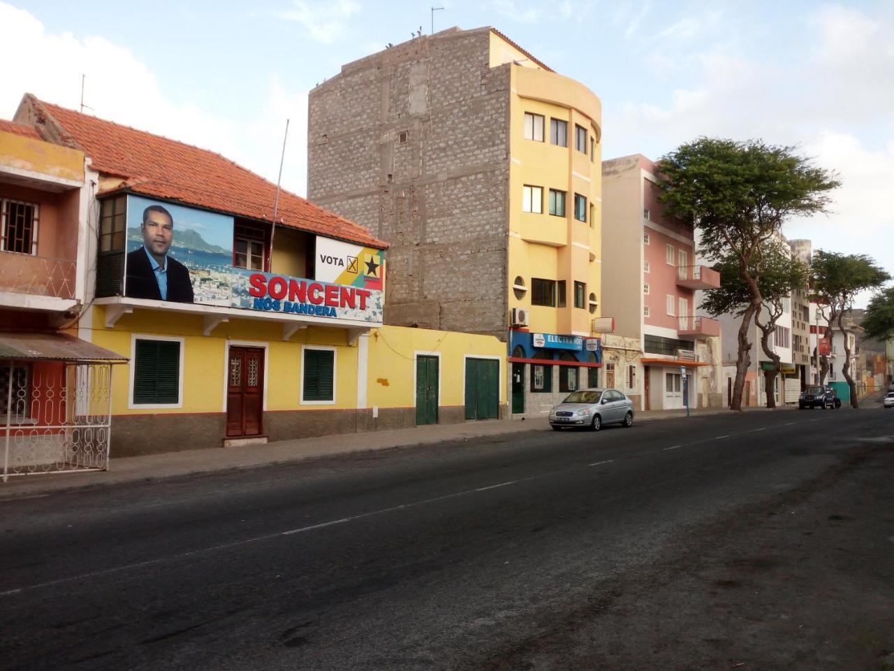 Avenida Dr Baltazar Lopes Da Silva 33A Διαμέρισμα Μιντέλο Εξωτερικό φωτογραφία